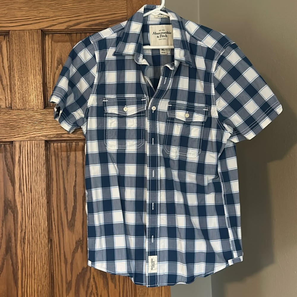 Abercrombie & Fitch short sleeve button up